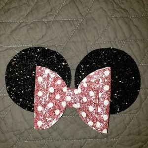 Light pink minnie mouse bow